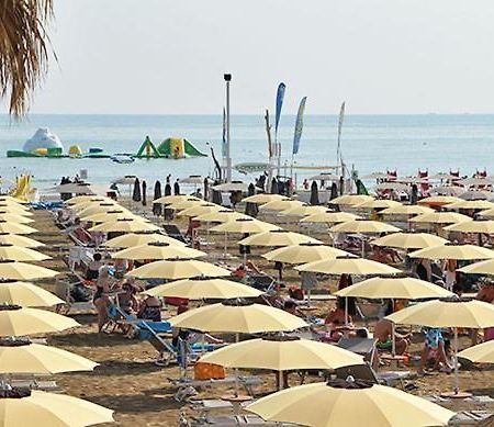 Hotel Biancospino Rimini Zewnętrze zdjęcie